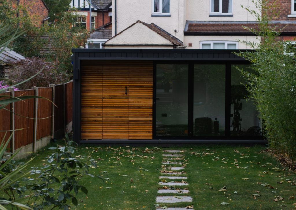 Daylight Exterior of a bespoke garden room by Divergent Concepts